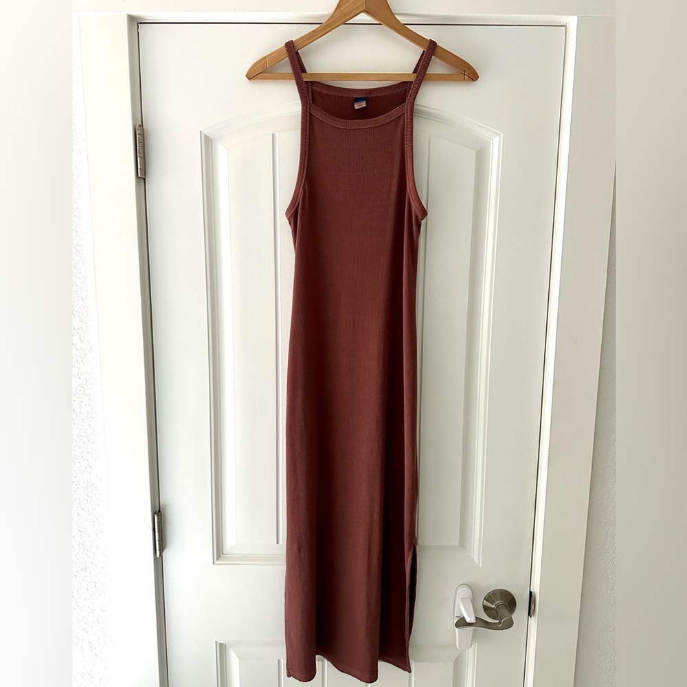 Old Navy Copper Rib Midi Dress. Size small.